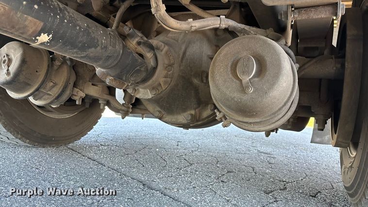 image for item ED2335 2015 Peterbilt 337 rollback truck