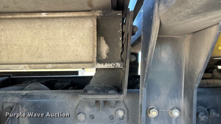 image for item ED2335 2015 Peterbilt 337 rollback truck