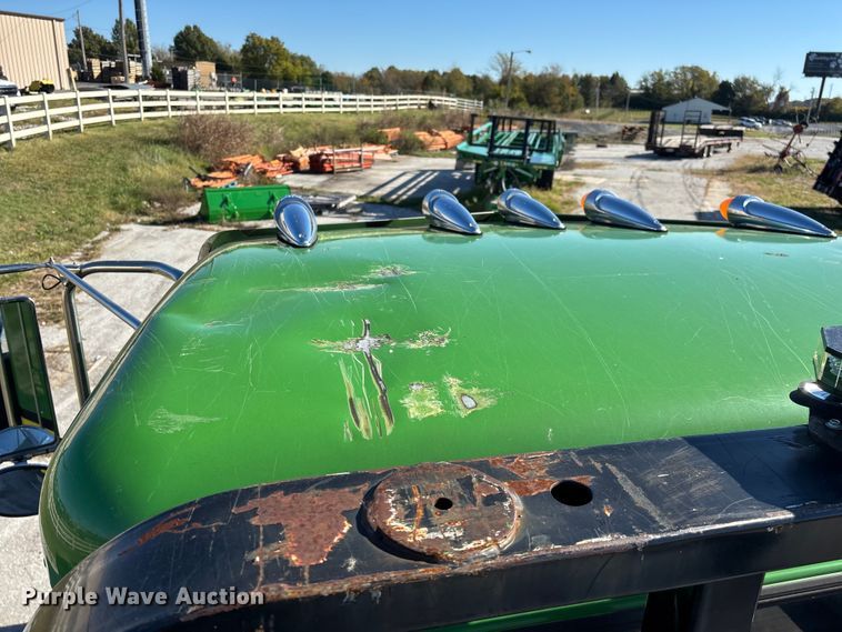 image for item ED2335 2015 Peterbilt 337 rollback truck