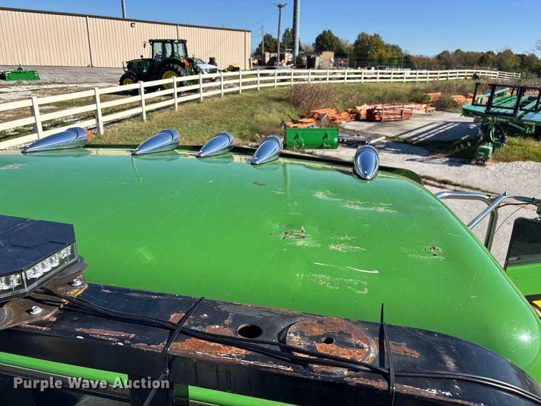 image for item ED2335 2015 Peterbilt 337 rollback truck