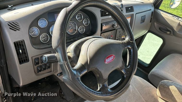 image for item ED2335 2015 Peterbilt 337 rollback truck
