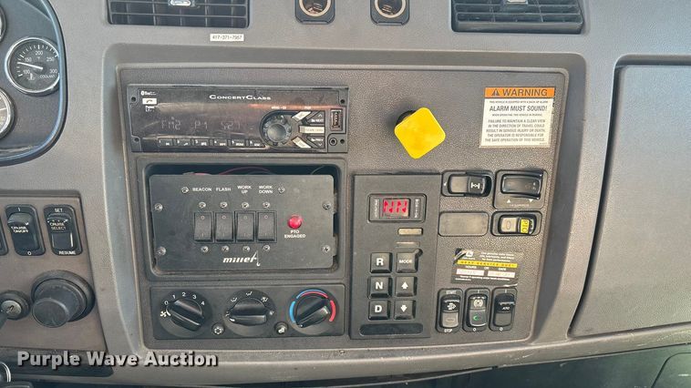 image for item ED2335 2015 Peterbilt 337 rollback truck