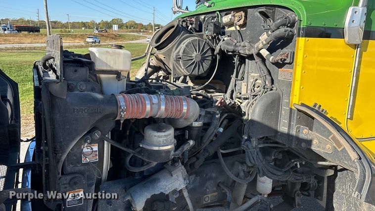 image for item ED2335 2015 Peterbilt 337 rollback truck