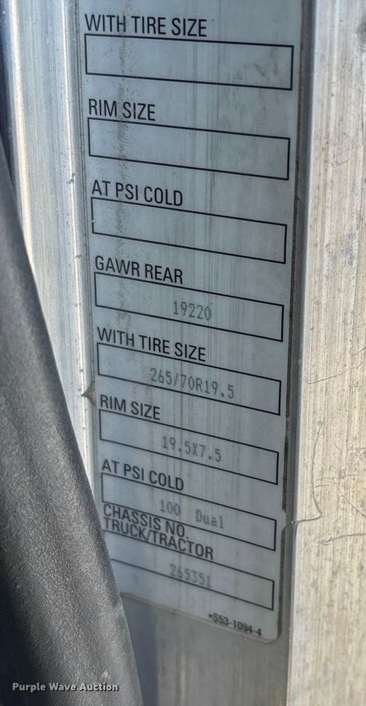 image for item ED2335 2015 Peterbilt 337 rollback truck