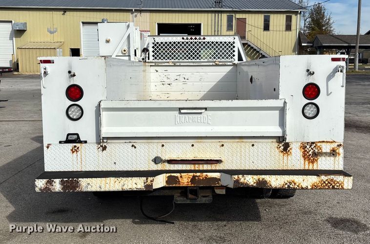 image for item ED2339 2008 GMC Sierra 3500HD utility bed pickup truck