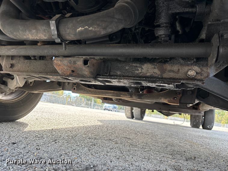 image for item ED2339 2008 GMC Sierra 3500HD utility bed pickup truck