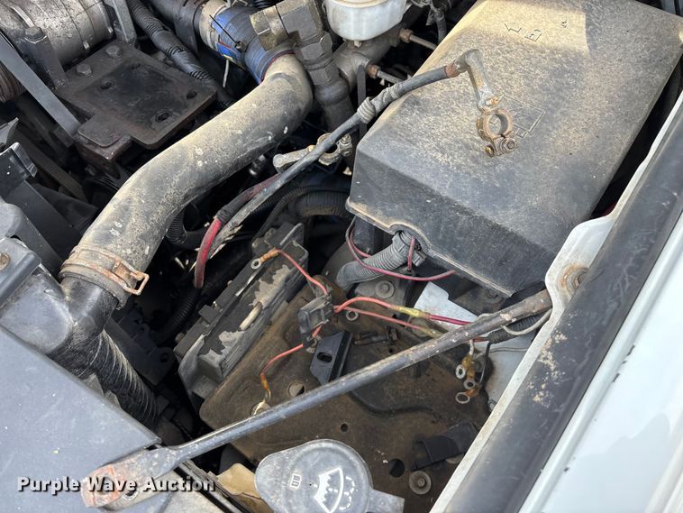 image for item ED2339 2008 GMC Sierra 3500HD utility bed pickup truck