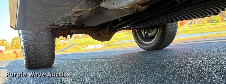 image for item ED2342 2010 Ford F150 SuperCrew pickup truck