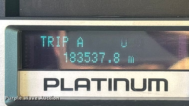 image for item ED2342 2010 Ford F150 SuperCrew pickup truck