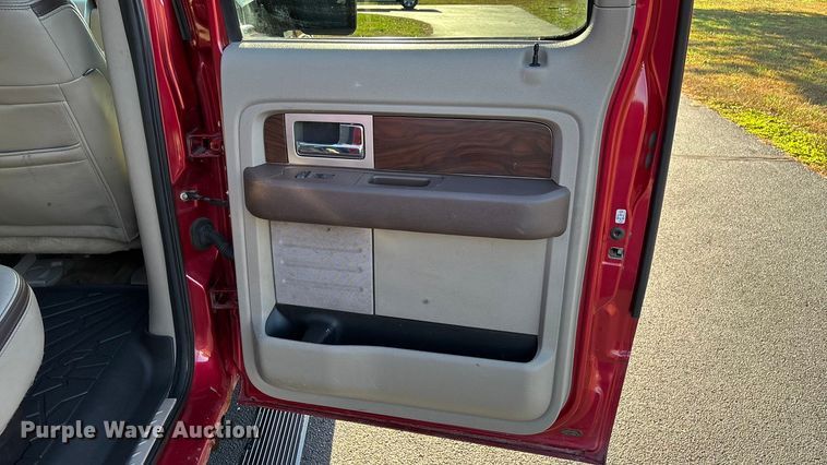 image for item ED2342 2010 Ford F150 SuperCrew pickup truck