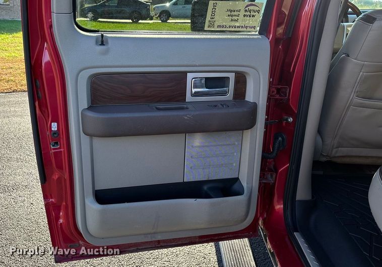 image for item ED2342 2010 Ford F150 SuperCrew pickup truck