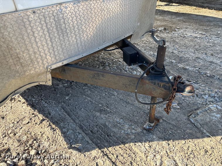 image for item ED2345 2006 Roadmaster RME818TA2 enclosed cargo trailer