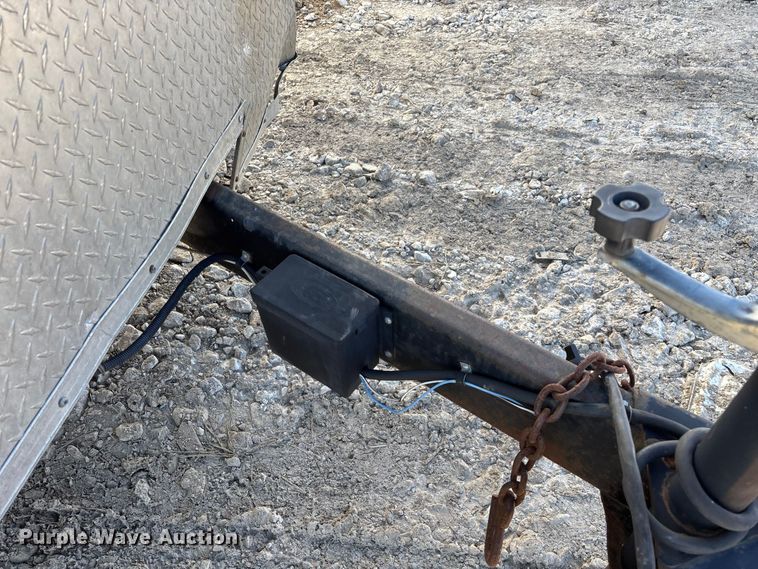 image for item ED2345 2006 Roadmaster RME818TA2 enclosed cargo trailer