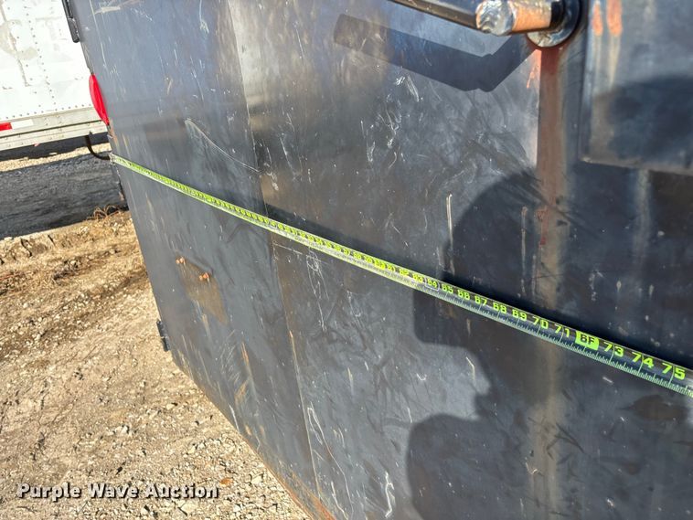 image for item ED2345 2006 Roadmaster RME818TA2 enclosed cargo trailer