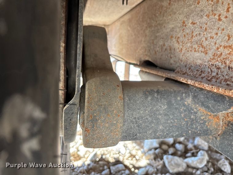 image for item ED2345 2006 Roadmaster RME818TA2 enclosed cargo trailer