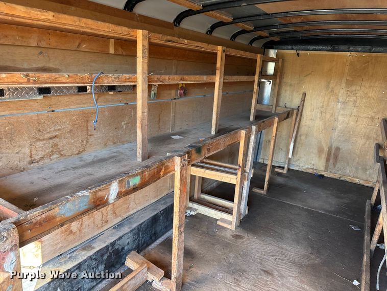 image for item ED2345 2006 Roadmaster RME818TA2 enclosed cargo trailer