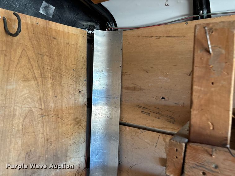 image for item ED2345 2006 Roadmaster RME818TA2 enclosed cargo trailer