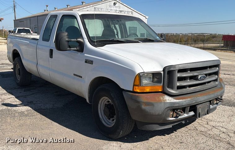 image for item ED5002 2001 Ford F250 Super Duty SuperCab pickup truck