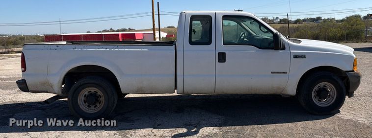 image for item ED5002 2001 Ford F250 Super Duty SuperCab pickup truck