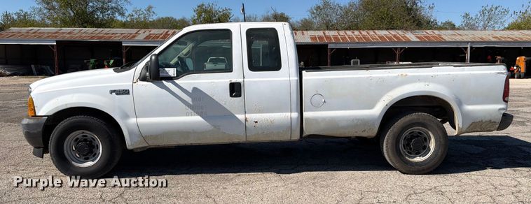image for item ED5002 2001 Ford F250 Super Duty SuperCab pickup truck