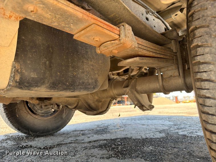 image for item ED5002 2001 Ford F250 Super Duty SuperCab pickup truck