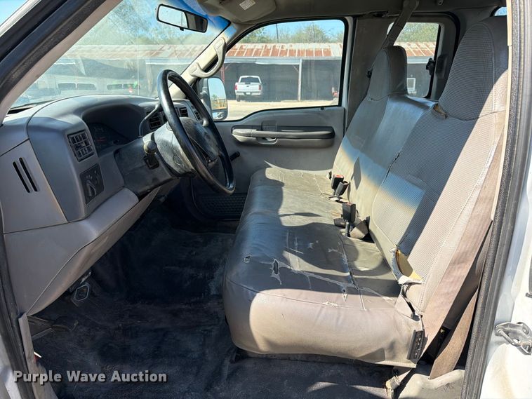 image for item ED5002 2001 Ford F250 Super Duty SuperCab pickup truck