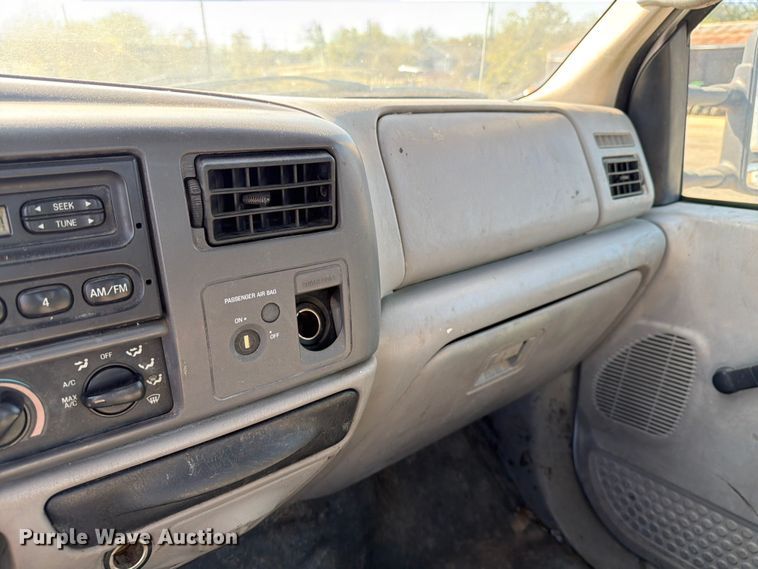 image for item ED5002 2001 Ford F250 Super Duty SuperCab pickup truck