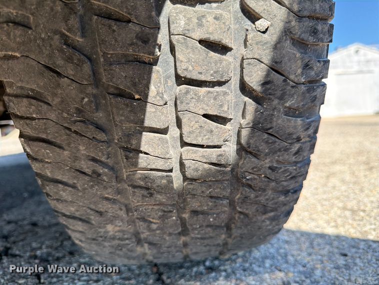 image for item ED5002 2001 Ford F250 Super Duty SuperCab pickup truck