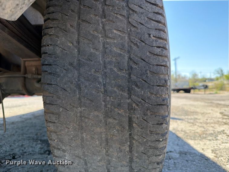 image for item ED5002 2001 Ford F250 Super Duty SuperCab pickup truck