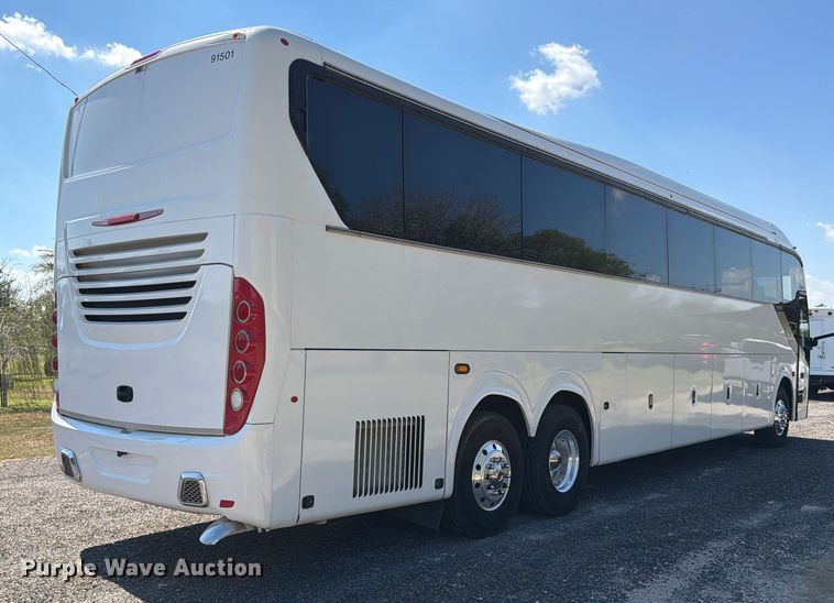 image for item ED5984 2014 Freightliner Giro 3600 coach bus