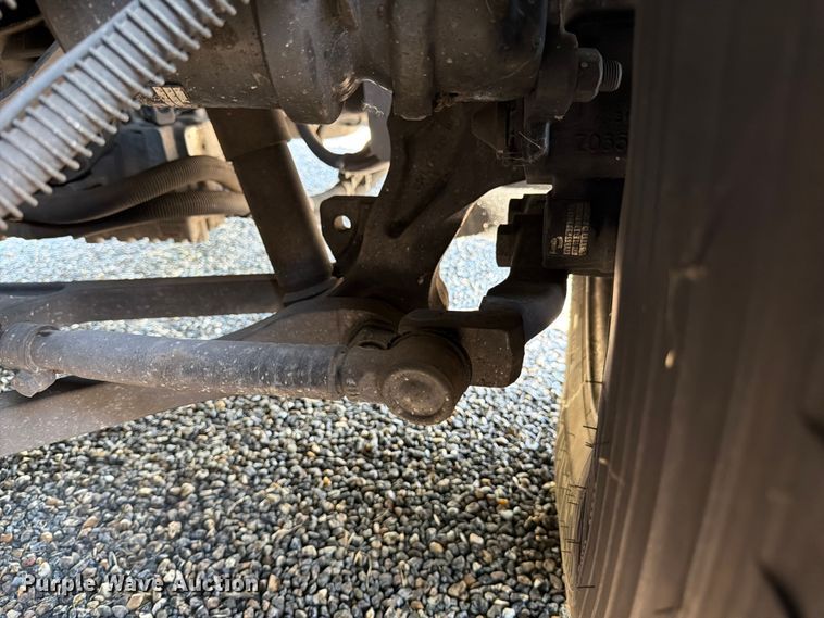 image for item ED5984 2014 Freightliner Giro 3600 coach bus