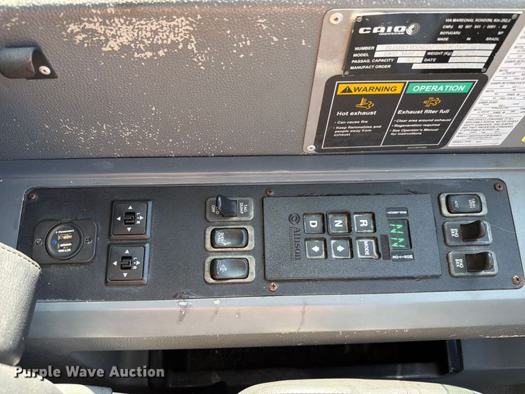 image for item ED5984 2014 Freightliner Giro 3600 coach bus