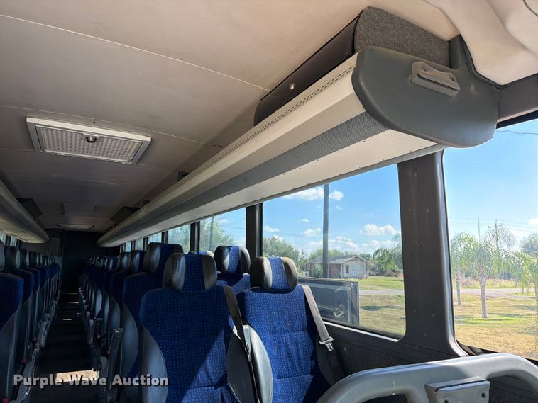 image for item ED5984 2014 Freightliner Giro 3600 coach bus