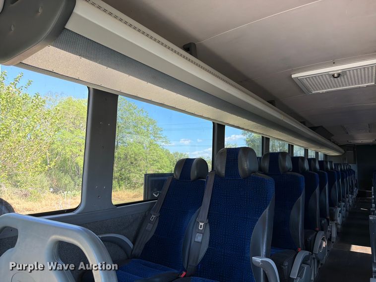 image for item ED5984 2014 Freightliner Giro 3600 coach bus