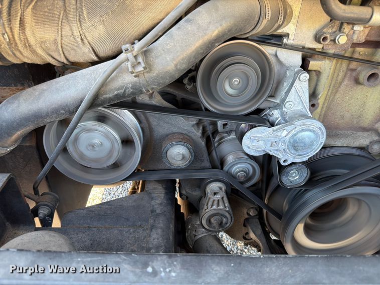 image for item ED5984 2014 Freightliner Giro 3600 coach bus