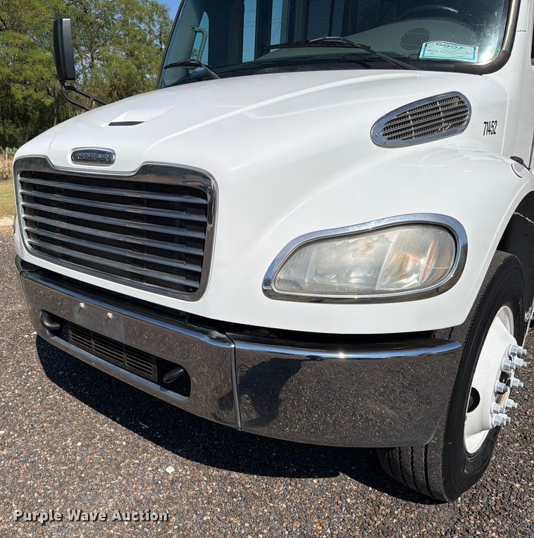 image for item ED5986 2014 Freightliner Business Class M2 prisoner transport bus