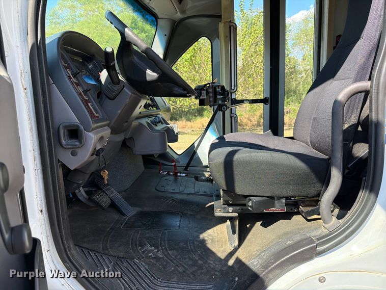 image for item ED5986 2014 Freightliner Business Class M2 prisoner transport bus