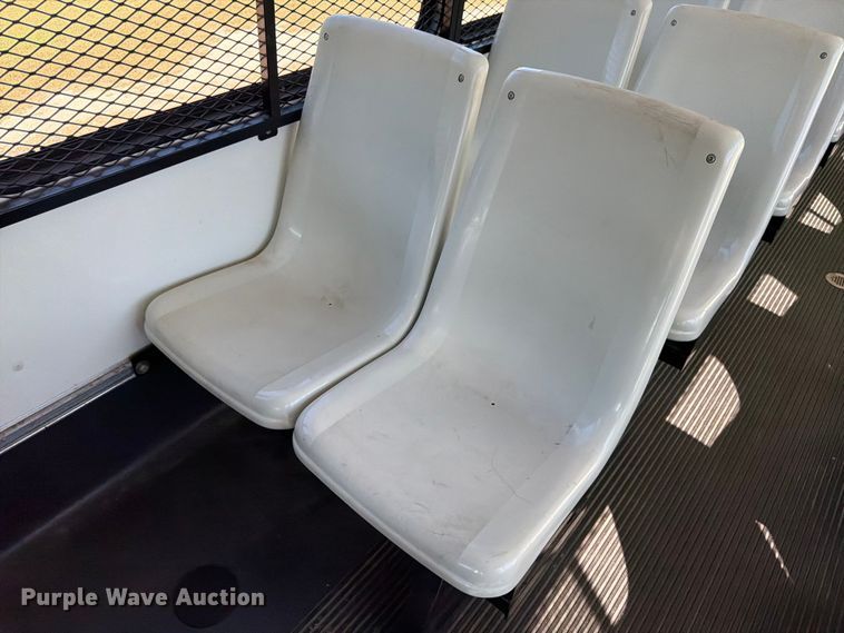 image for item ED5986 2014 Freightliner Business Class M2 prisoner transport bus