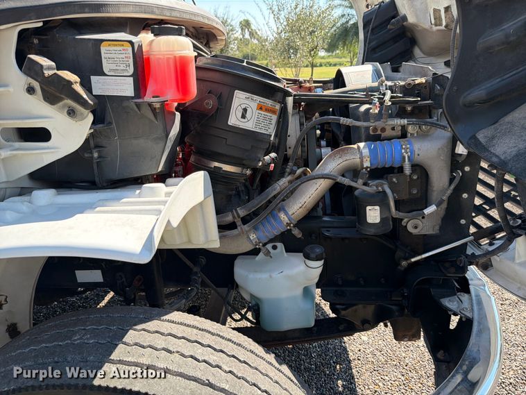 image for item ED5986 2014 Freightliner Business Class M2 prisoner transport bus