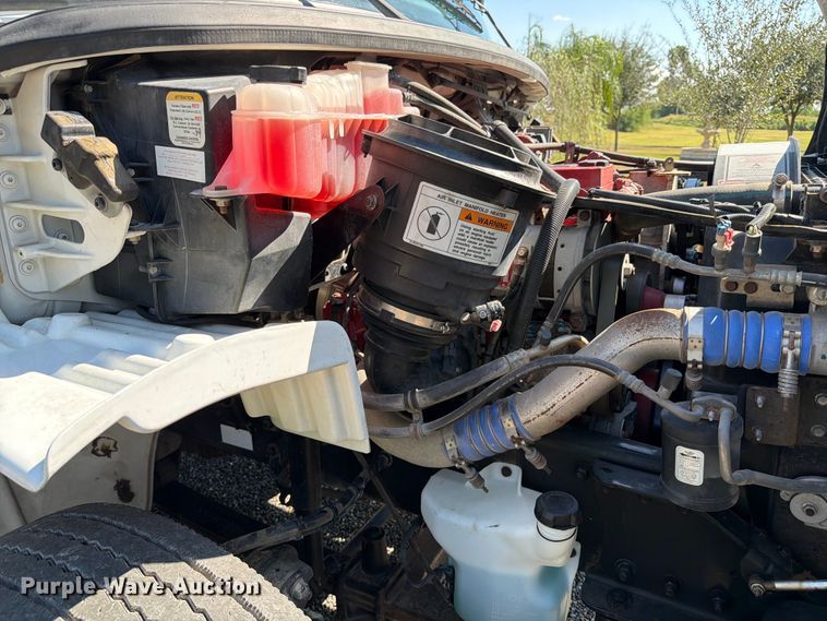 image for item ED5986 2014 Freightliner Business Class M2 prisoner transport bus