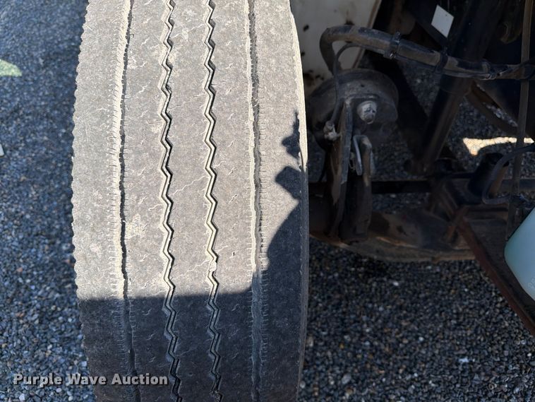 image for item ED5986 2014 Freightliner Business Class M2 prisoner transport bus