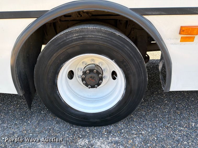 image for item ED5986 2014 Freightliner Business Class M2 prisoner transport bus