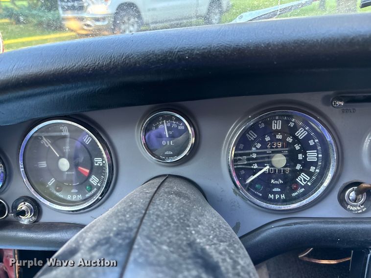 image for item EE4196 1962 Sunbeam  Alpine convertible