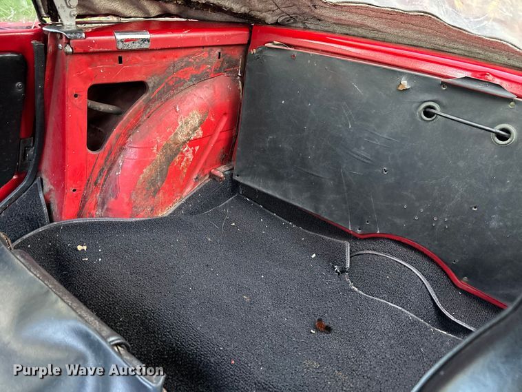 image for item EE4196 1962 Sunbeam  Alpine convertible