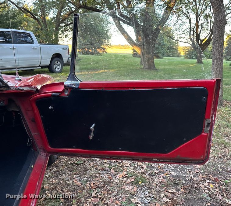 image for item EE4196 1962 Sunbeam  Alpine convertible