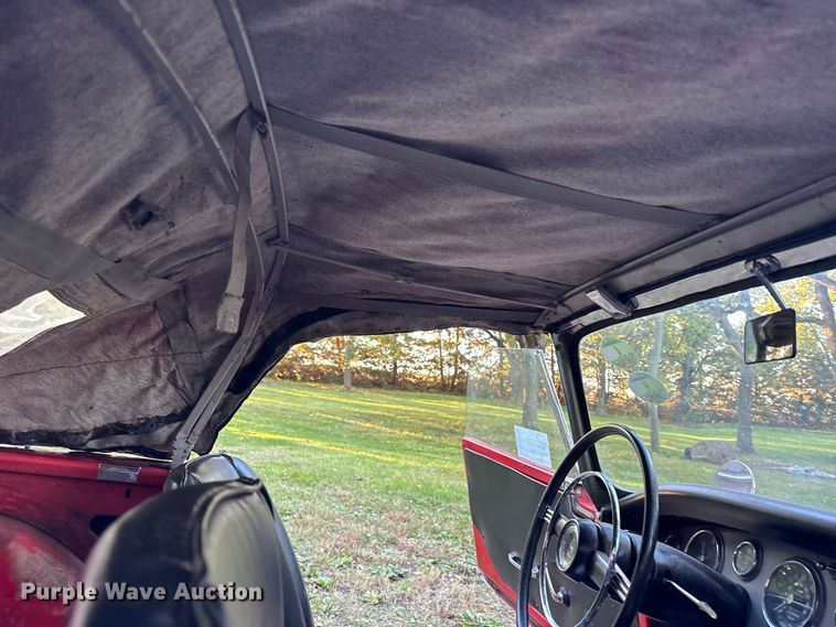 image for item EE4196 1962 Sunbeam  Alpine convertible