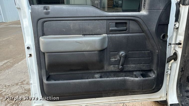 image for item EE4211 2012 Ford F150 pickup truck