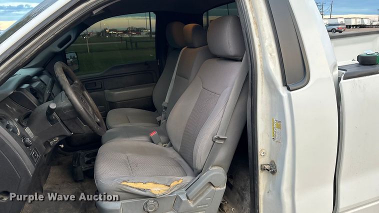 image for item EE4211 2012 Ford F150 pickup truck