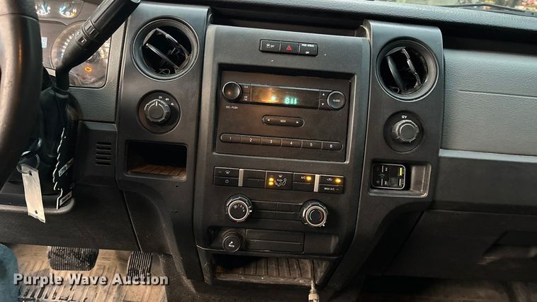 image for item EE4211 2012 Ford F150 pickup truck