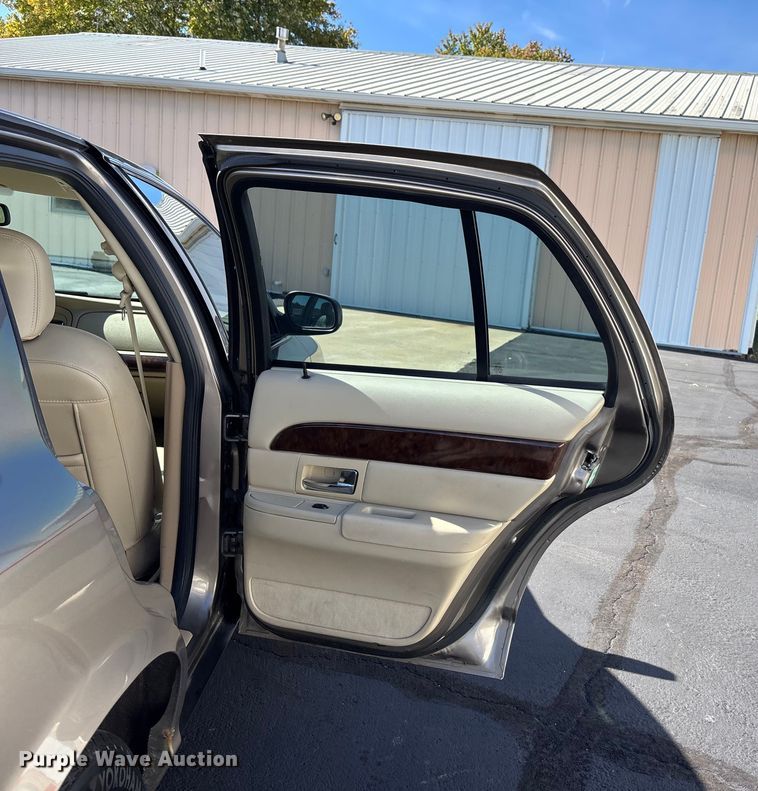 image for item EE4227 2006 Mercury Grand Marquis LS 